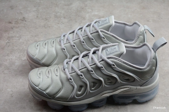 GREY VAPORMAX SILVER PLUS OG00160 DARK WOLF 0311